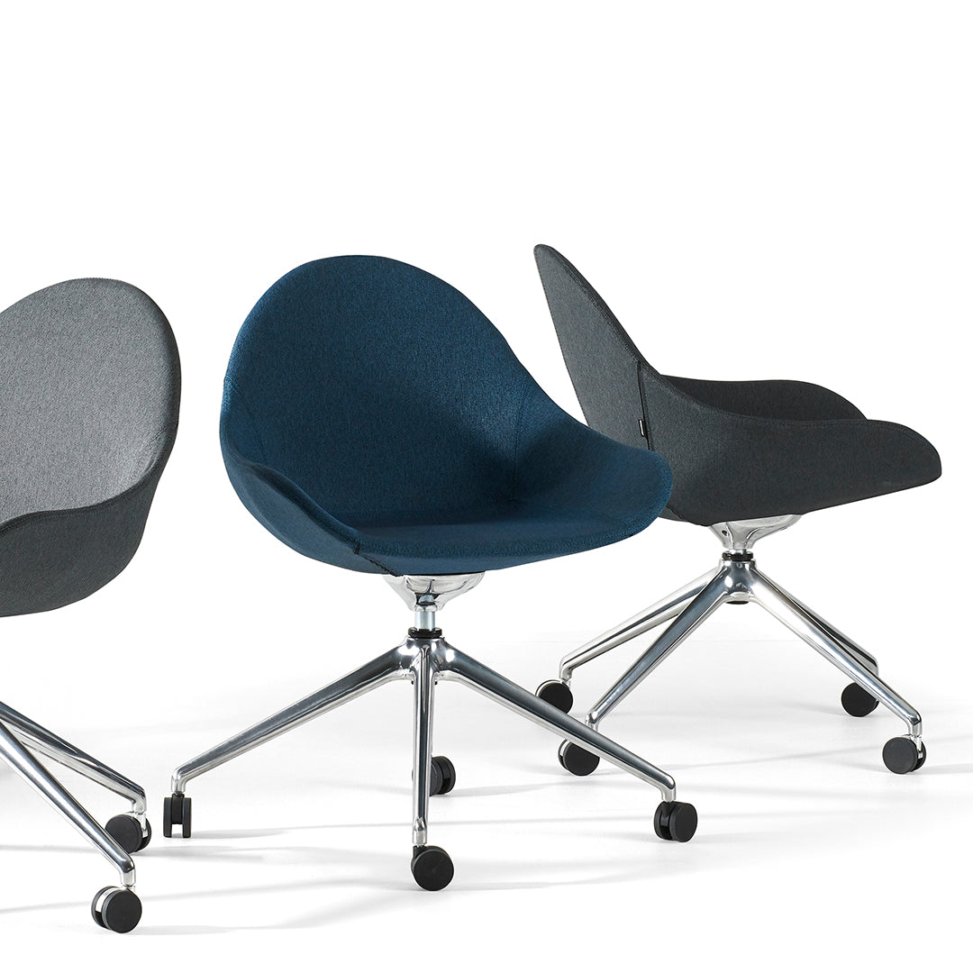 Atticus03  Armchair - 4 Star Swivel Base w/ Casters - Height Adjustable