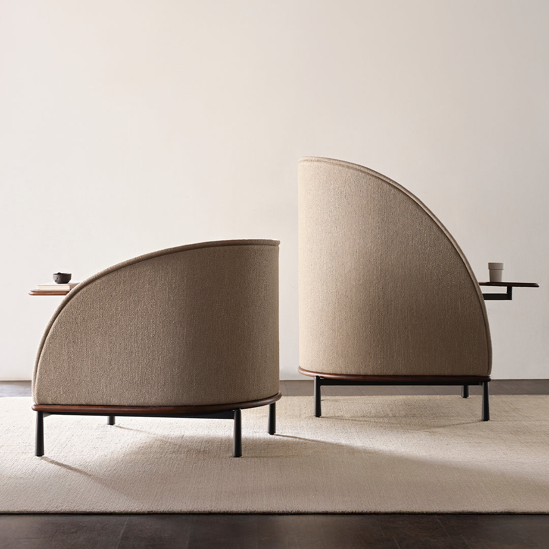 Arc Lounge Chair w/ Tablet