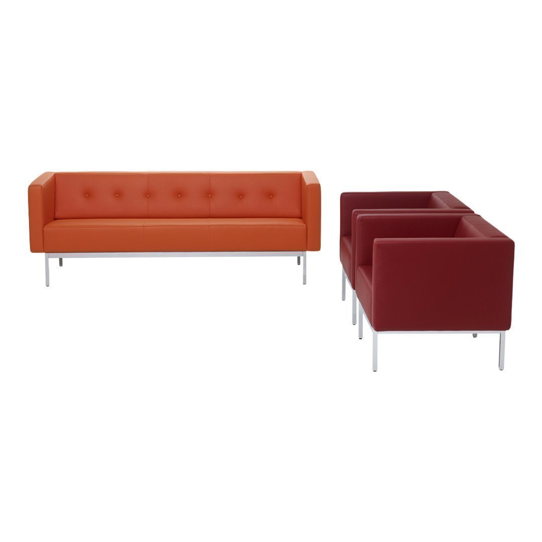 070 Sofa w/ Arms