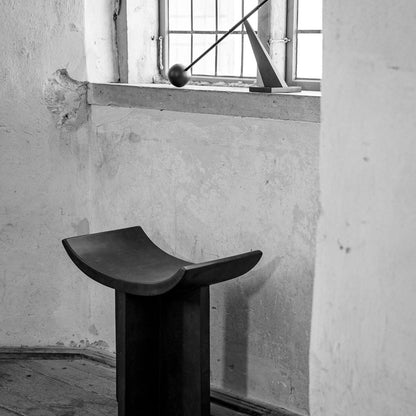 Brutus Stool