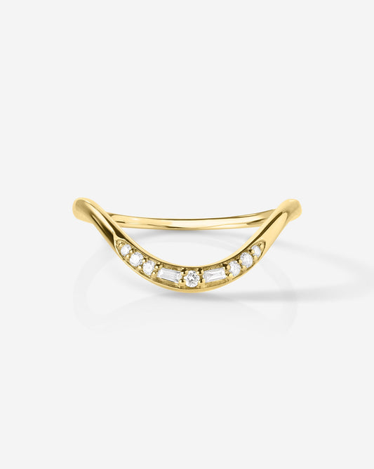 Curve Diamond Ring