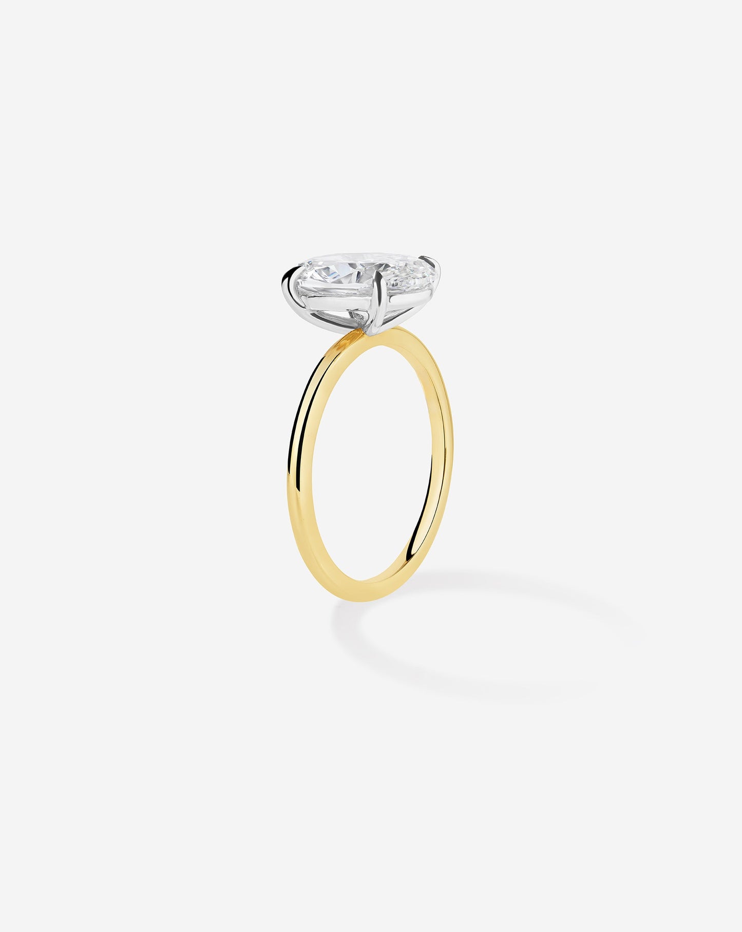 3.63 Round Lab Diamond in Whisper Thin®