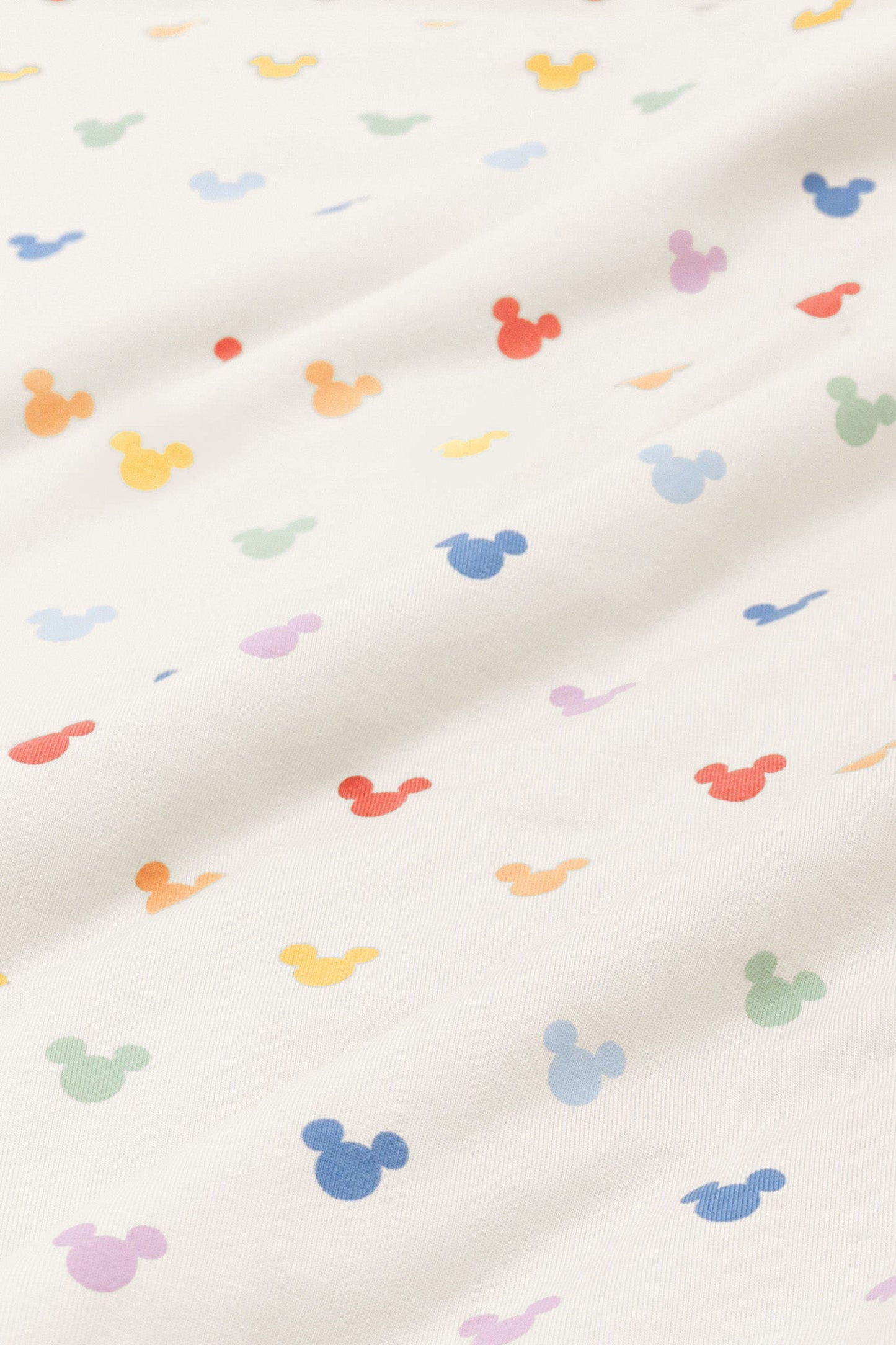 Change Pad Cover in Pastel Mickey Mouse