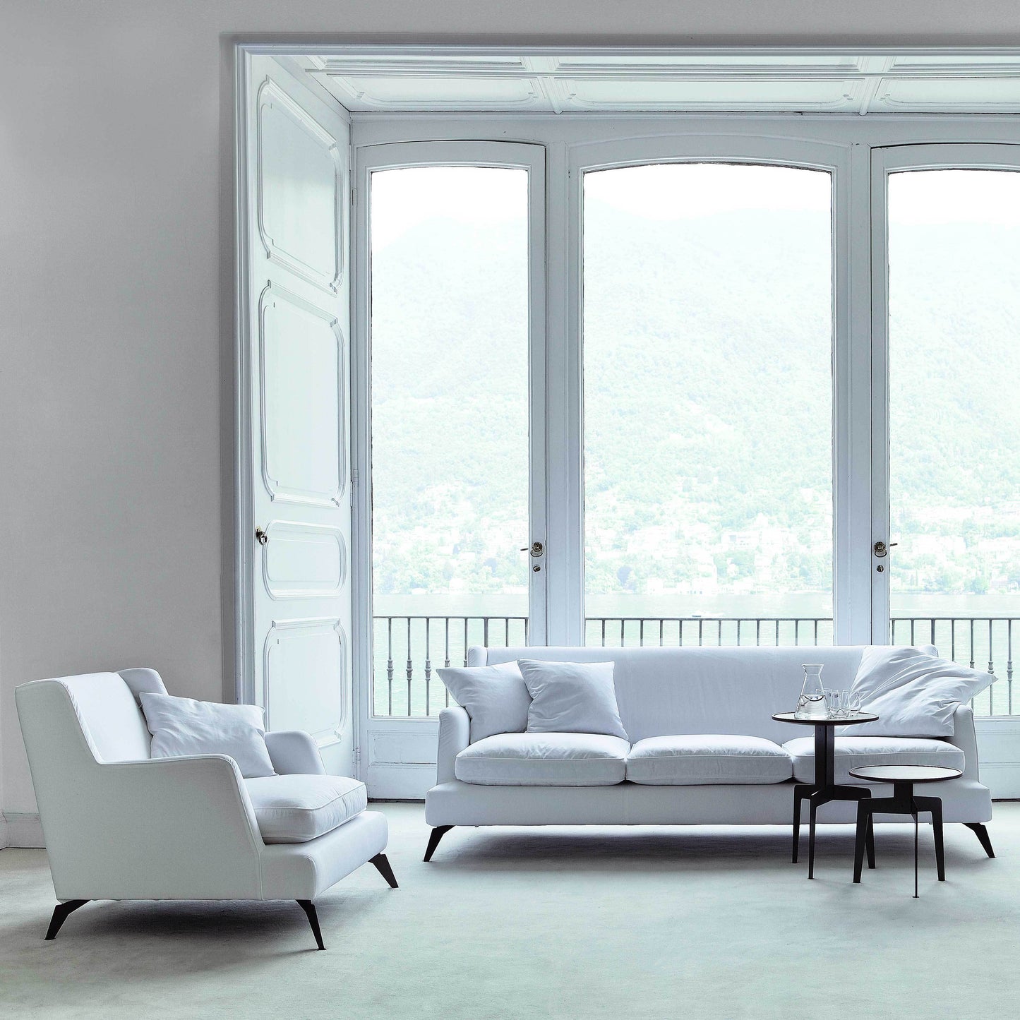 680 Class Armchair