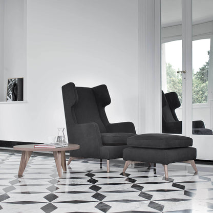 680 Class Armchair